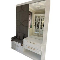 Мягкая стеновая панель с сидушкой